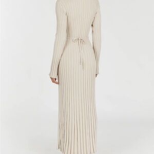 LIKE NEW Dissh Reign Long Sleeve Knit Midi Dress S